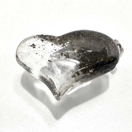 【ガネッシュヒマール産】クローライトイン天然ヒマラヤ水晶ハート型ペンダントトップ/GaneshHimal Chlorite in Himalayan Quartz Heart Pendant Top