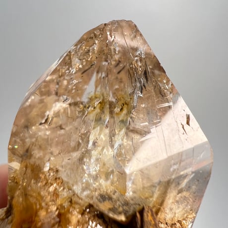 【ガネッシュヒマール産】リモナイトインヒマラヤ水晶/Ganesh Himal Limonite in Himalayan Quartz