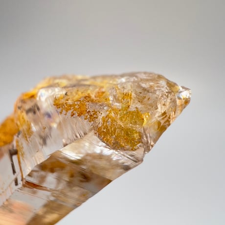 【ガネッシュヒマール産】リモナイトイン天然ヒマラヤ水晶"ポイント"/Ganesh Himal Himalayan Quartz"Point"