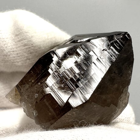 【ガウリシャンカール産】天然ヒマラヤスモーキークォーツポイント/GauriShankar Himalayan Smoky Quartz