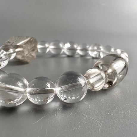 ガウリシャンカール産スモーキークォーツ&カイラスクォーツデザインブレスレット/Gaurishankar & Kailash Quartz Design Bracelet