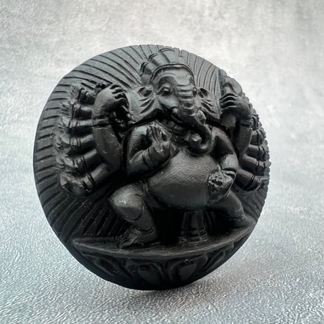 【Himalayan Saligram/Ammonite 】"Ganesha" Statue/ヒマラヤ サリグラム/アンモナイト "ガネーシャ"像