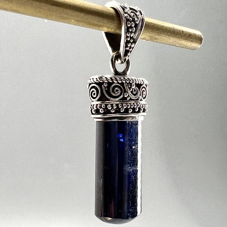 ネパール産ヒマラヤカイヤナイトS/V925ペンダントトップ ③ NEPAL Himalayan Kyanite Pendant Top