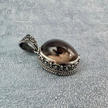 【ガウリシャンカール産】天然ヒマラヤスモーキークォーツ シルバー925ペンダントトップ/GauriShankar Smoky Quartz Silver925 Pendant Top