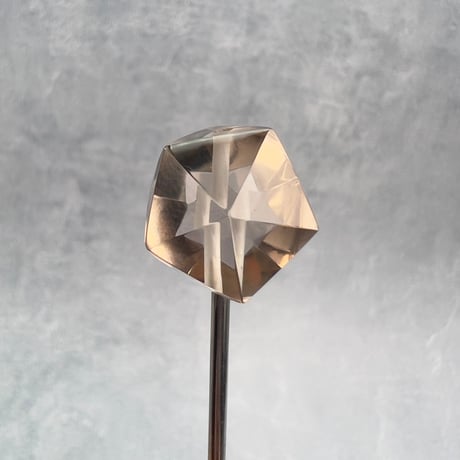 【ガウリシャンカール産】天然ヒマラヤスモーキークォーツ"手磨き加工"イコサヘドロン"ビーズ②/GauriShankar Smoky Quartz "Icosahedron"Beads