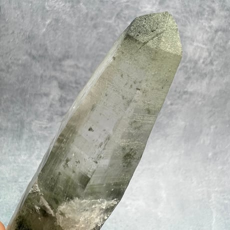 【ガネッシュヒマール産】クローライト&アクチノライトイン天然ヒマラヤ水晶/Ganesh Himal Chlorite&Actinorite in Himalayan Quartz