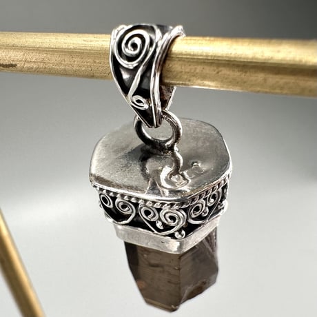 【ガウリシャンカール産】天然ヒマラヤスモーキークォーツ シルバー925ペンダントトップ/GauriShankar Himalayan Smoky Quartz S/V925Pendant Top