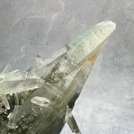 【ガネッシュヒマール産】アクチノライト&クローライトイン天然ヒマラヤ水晶/Ganesh Himal Actinorite&Chloritet in Himalayan Quartz