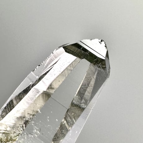 【ガネッシュヒマール産】クローライトイン天然ヒマラヤ水晶ミニポイント/Ganesh Himal Chlorite in Himalayan Quartz Mini Point