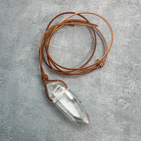【ガネッシュヒマール産】天然ヒマラヤ水晶ペンダント(ポリッシュ面有)❸/GaneshHimal Natural Himalayan Quartz Pendant