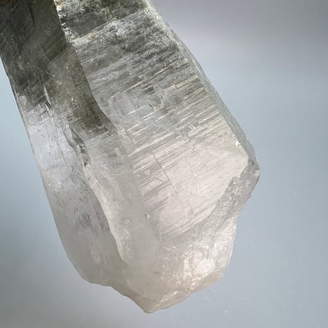 大特価【ガネッシュヒマール産】クローライトイン天然ヒマラヤ水晶/Ganesh Himal Chlorite in Himalayan Quartz
