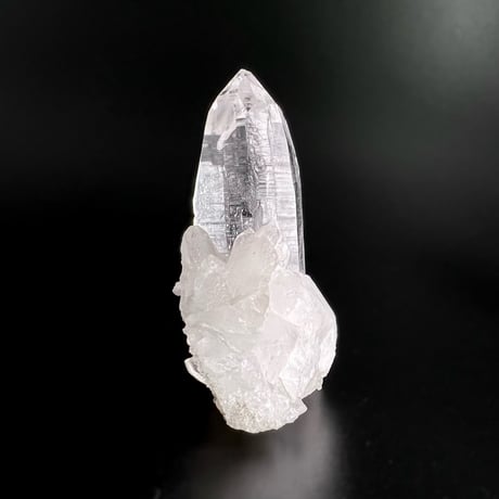 アンナプルナ産天然ヒマラヤ水晶ポイント/Annapurna Himalayan Quartz Cluster