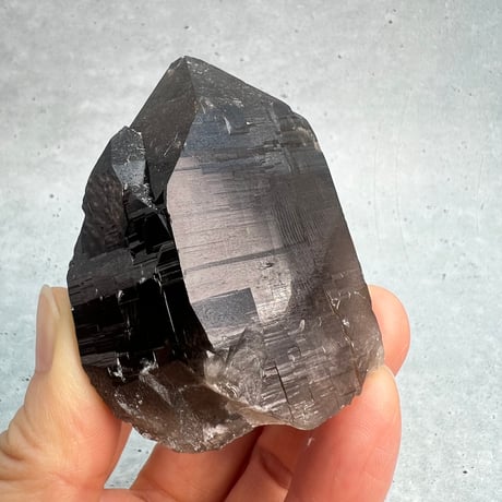 【ガウリシャンカール産】天然ヒマラヤスモーキークォーツ①/GauriShankar Himalayan Smoky Quartz