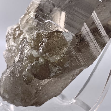 ガウリシャンカール産天然ヒマラヤ”ライト”スモーキークォーツポイント/Gaurishankar Himalayan Quartz Point