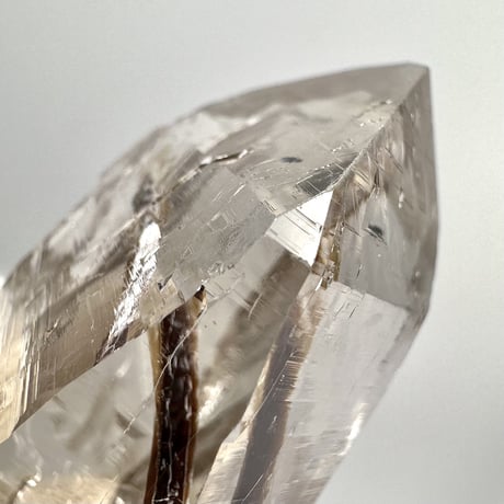 【ハイクオリティ】ガネッシュヒマール産バイオタイト&マイカイン天然ヒマラヤ水晶④/High Quality Ganesh Himal Biotite&Mica in Himalayan Quartz