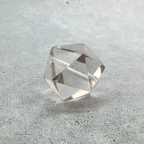 【ガネッシュヒマール産】天然ヒマラヤ水晶"手磨き加工"イコサヘドロン"ビーズ/Ganesh Himal Himalayan Quartz "Icosahedron"beads