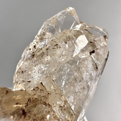 【ガネッシュヒマール産】リモナイトイン天然ヒマラヤ水晶 ミニポイント "HH"/Ganesh Himal Limonite in Himalayan Quartz Mini Point