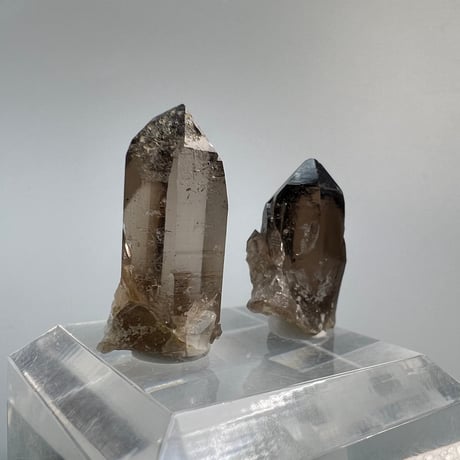 【ガウリシャンカール産】天然ヒマラヤスモーキークォーツポイントセット⑤/GauriShankar Himalayan Smoky Quartz Point Set