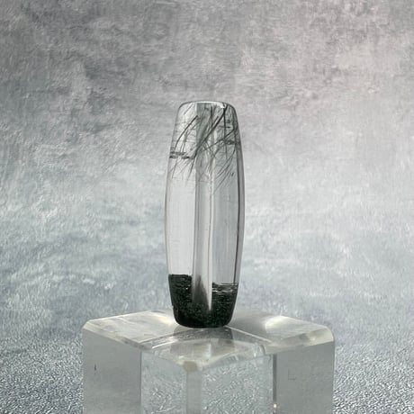 【ガネッシュヒマール産】アクチノライト&クローライトイン天然ヒマラヤ水晶 樽型ビーズ⑫/Ganesh Himal Actinolite&Chlorite in barrel beads