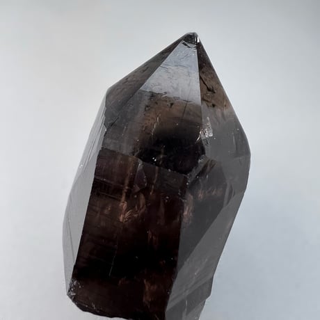 ガウリシャンカール産天然ヒマラヤスモーキークォーツポイント/GauriShankar Himalayan Smoky Quartz