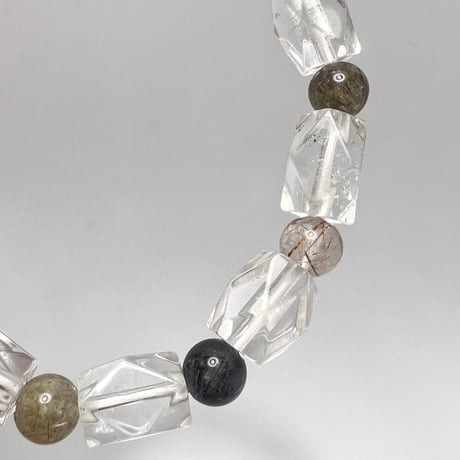 カイラス産カットビーズ & ガネッシュヒマール産アクチノライト&クローライトインヒマラヤ水晶ブレスレット/Kailash & Ganesh Himal Design Bracelet