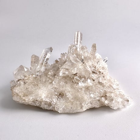 マカルー産天然ヒマラヤ水晶クラスター/Makalu  Himalayan Quartz Cluster