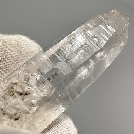 アンナプルナ産天然ヒマラヤ水晶ポイント/Annapurna Himalayan Quartz mini Point