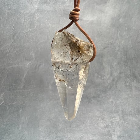 【ガネッシュヒマール産】天然ヒマラヤ水晶ペンダント⑥/GaneshHimal Natural Himalayan Quartz Pendant