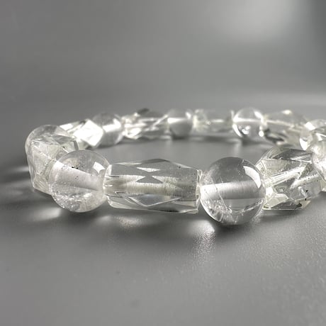 【デザインブレスレット】カイラス産＋アンナプルナ産"手磨き加工"天然ヒマラヤ水晶/Kailash + Annapurna Himalayan Quartz  Design Bracelet