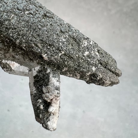 【ガネッシュヒマール産】クローライトイン天然ヒマラヤ水晶ポイント/Ganesh Himal Chlorite in Himalayan Quartz Point