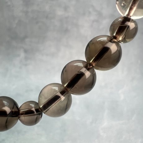 【ガウリシャンカール産】"手磨き加工"天然ヒマラヤスモーキークォーツデザインブレスレット/Gaurishankar Himalayan Smoky Quartz Design Bracelet