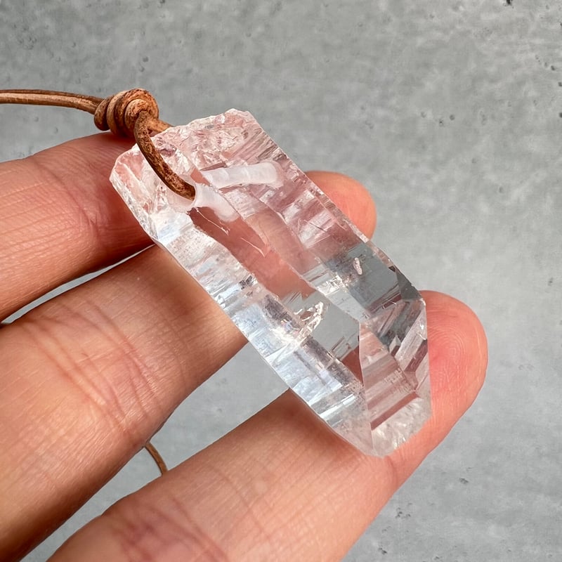 ガネッシュヒマール産】天然ヒマラヤ水晶ペンダント(ポリッシュ