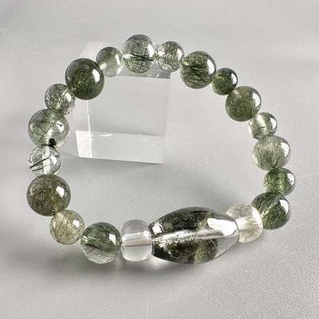 【デザインブレスレット】ガネッシュヒマール産クローライト&アクチノライトイン天然ヒマラヤ水晶/Ganesh Himal Chlorite&Actinolite in Himalayan