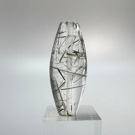 【ガネッシュヒマール産】アクチノライトイン天然ヒマラヤ水晶 樽型ビーズ①/Ganesh Himal Actinolite in Himalayan Quartz barrel beads