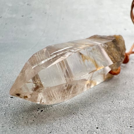 【ガネッシュヒマール産】リモナイトイン天然ヒマラヤ水晶ペンダント/Ganesh Himal Limonite in Natural Pendant