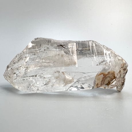ハイクオリティ【ガネッシュヒマール産】天然ヒマラヤ水晶/Ganesh Himal Limonite in Himalayan Quartz