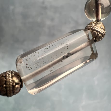 【ガウリシャンカール産】"手磨き加工"天然ヒマラヤスモーキークォーツデザインブレスレット/Gaurishankar Himalayan Smoky Quartz Design Bracelet