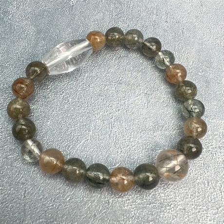 【ガネッシュヒマール産】アクチノライトイン天然ヒマラヤ水晶デザインブレスレット/Ganesh Himal Actinolite in Himalayan Quartz Design Bracelet