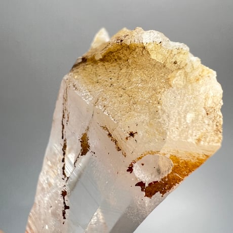 【ガネッシュヒマール産】リモナイトイン天然ヒマラヤ水晶ペンダントトップ/Ganesh Himal Natural Pendant Top