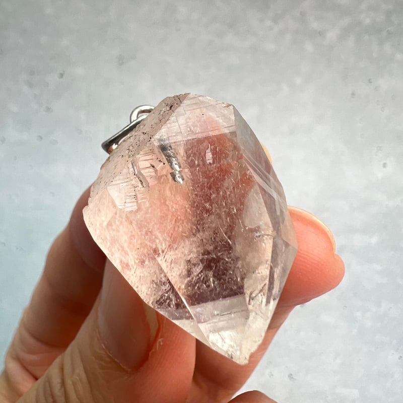 夢幻品質　ヒマラヤ幻の聖山　カイラス水晶のプレミアムミラーカットペンダントトップ 夢幻品質 ヒマラヤ幻の聖山 カイラス水晶のプレミアムミラー