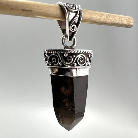 【ガウリシャンカール産】天然ヒマラヤスモーキークォーツ シルバー925ペンダントトップ/GauriShankar Himalayan Smoky Quartz S/V925Pendant Top