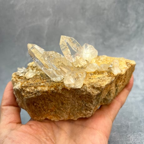 【ガネッシュヒマール産】リモナイトイン天然ヒマラヤ水晶/Ganesh Himal Limonite in Himalayan Quartz