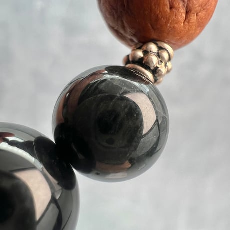 【デザインブレスレット】鳳眼菩提樹×チベット産モリオン×ガネッシュヒマール産アクチノライト/Phoenix Eye Bodhi Seed×Tibetan Morion×Ganesh Himal