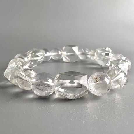 【デザインブレスレット】カイラス産"手磨き"天然ヒマラヤ水晶/Kailash Himalayan Quartz Design Bracelet