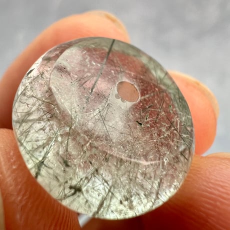 【ガネッシュヒマール産】アクチノライトイン天然ヒマラヤ水晶 タイヤ型ビーズ③/Ganesh Himal Actinolite in Himalayan Quartz Tire beads