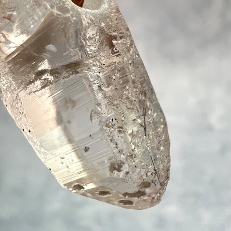 【カイラス産】天然ヒマラヤ水晶革紐付きペンダント④/Kailash Himalayan Quartz Pendant