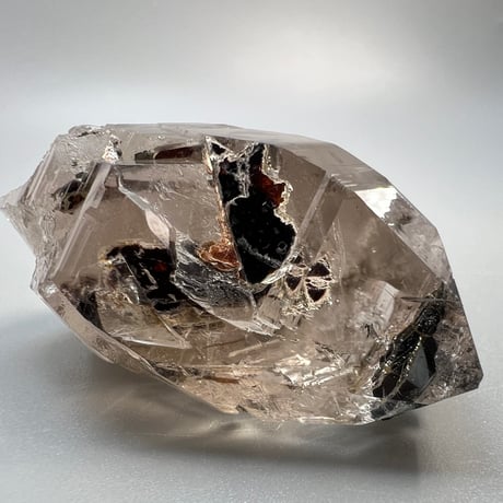 【ガネッシュヒマール産】バイオタイトイン天然ヒマラヤ水晶/Ganesh Himal Himalayan Quartz