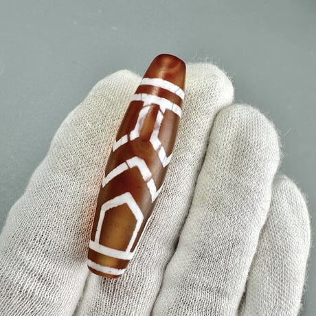 天珠 （めのう）/ カーネリアン ② Dzi Beads Carnelian