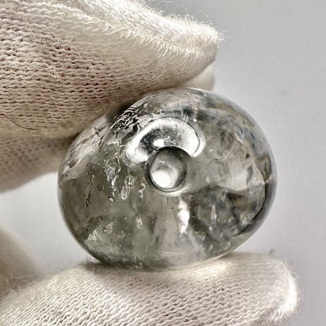 【ガネッシュヒマール産】クローライトイン天然ヒマラヤ水晶オーバルビーズ/Ganesh Himal Chlorite in Himalayan Quartz