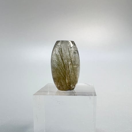 【ガネッシュヒマール産】アクチノライト イン天然ヒマラヤ水晶 樽型ビーズ/Ganesh Himal Actinolite in Himalayan Quartz barrel beads